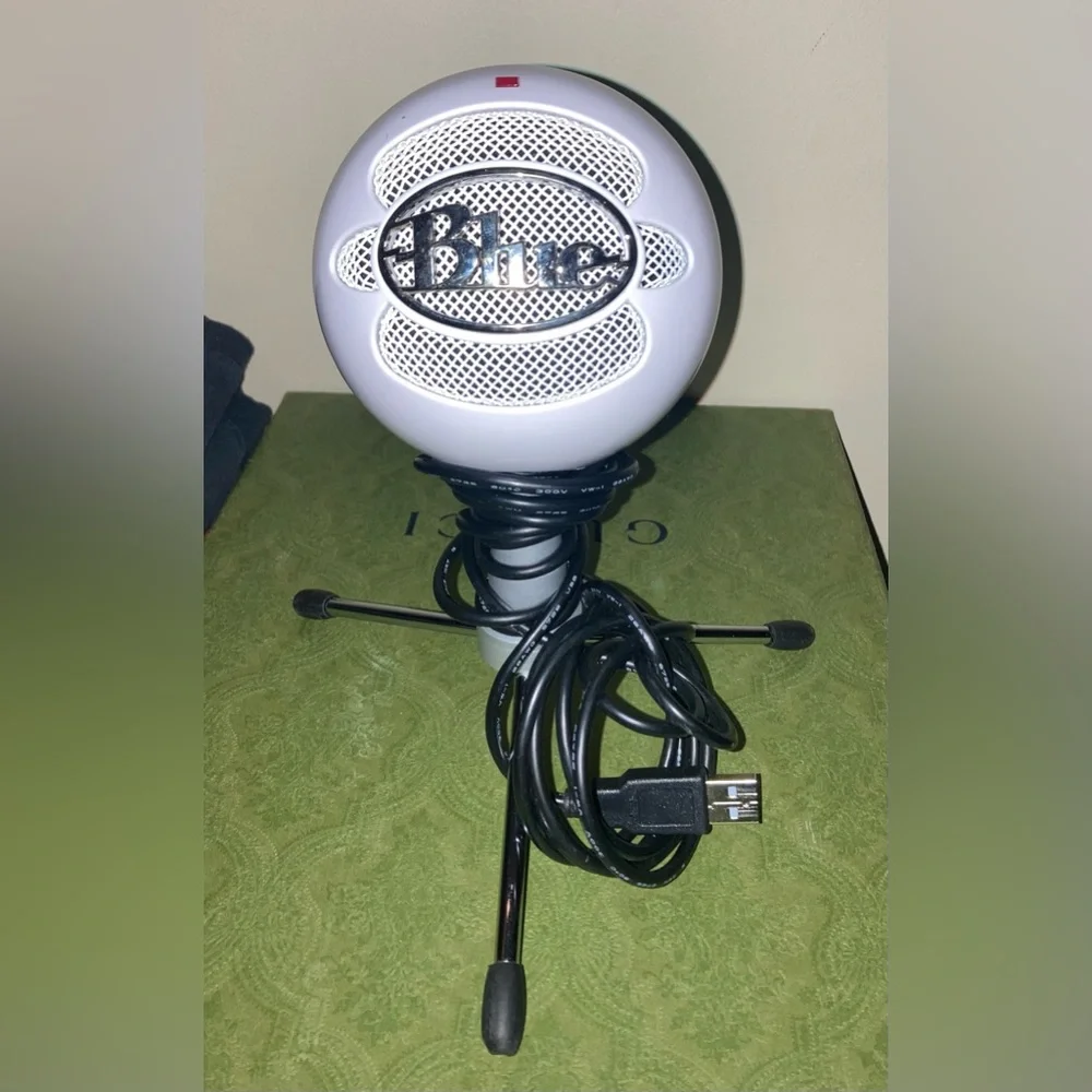 Logitech Blue Snowball Ice Microphone